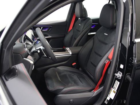 New 2026 Mercedes-Benz GLC 43 AMG 4MATIC image 12