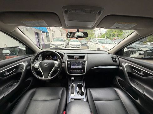 Used 2018 Nissan Altima 2.5 SR w/ SR Special Edition FWD image 44