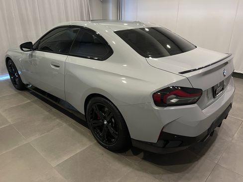 Certified 2023 BMW 230i xDrive Coupe w/ Premium Package AWD/4WD image 4