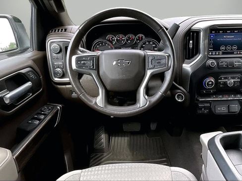 Used 2021 Chevrolet Silverado 1500 RST w/ Z71 Off-Road Package AWD/4WD image 12