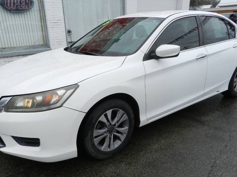 Used 2015 Honda Accord LX image 3
