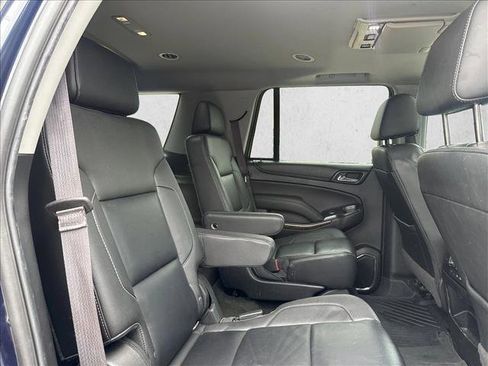 Used 2017 Chevrolet Tahoe LT w/ LT Signature Package image 18