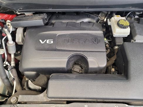 Used 2017 Nissan Pathfinder S image 30