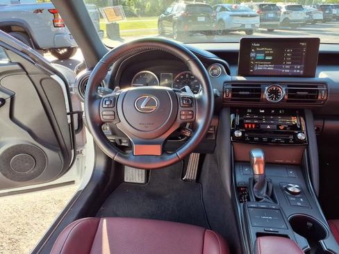 Used 2024 Lexus IS 350 F Sport RWD image 11