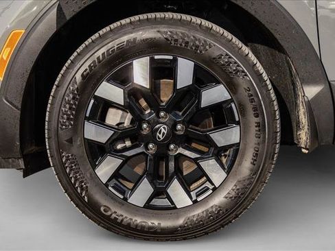 Certified 2025 Hyundai Santa Cruz SEL image 9