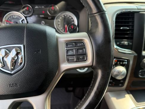 Used 2017 RAM 1500 Laramie w/ Convenience Group AWD/4WD image 29