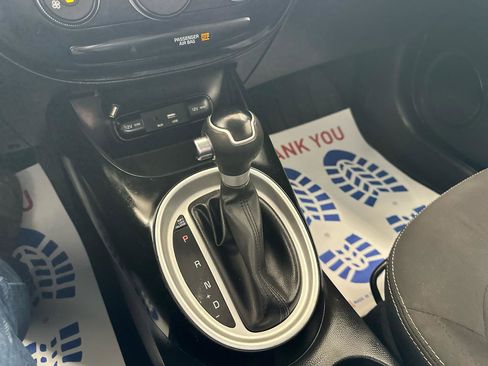 Used 2019 Kia Soul FWD image 21
