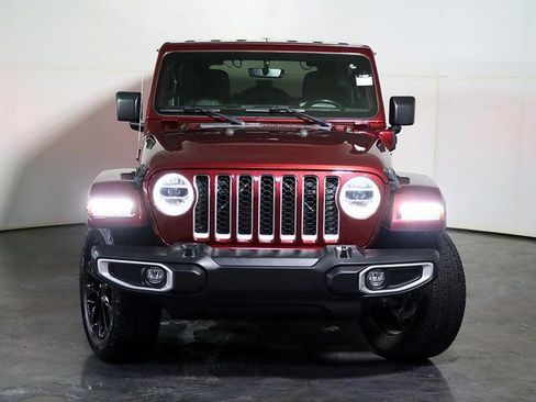 Used 2021 Jeep Wrangler Unlimited Sahara w/ Cold Weather Group image 9