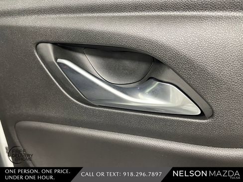 Used 2020 Chevrolet Blazer LT image 45