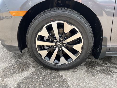 Certified 2026 Honda Odyssey EX-L image 8