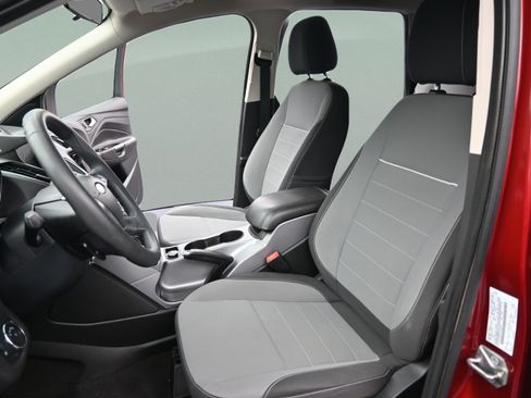 Used 2014 Ford Escape SE w/ Equipment Group 201A FWD image 22