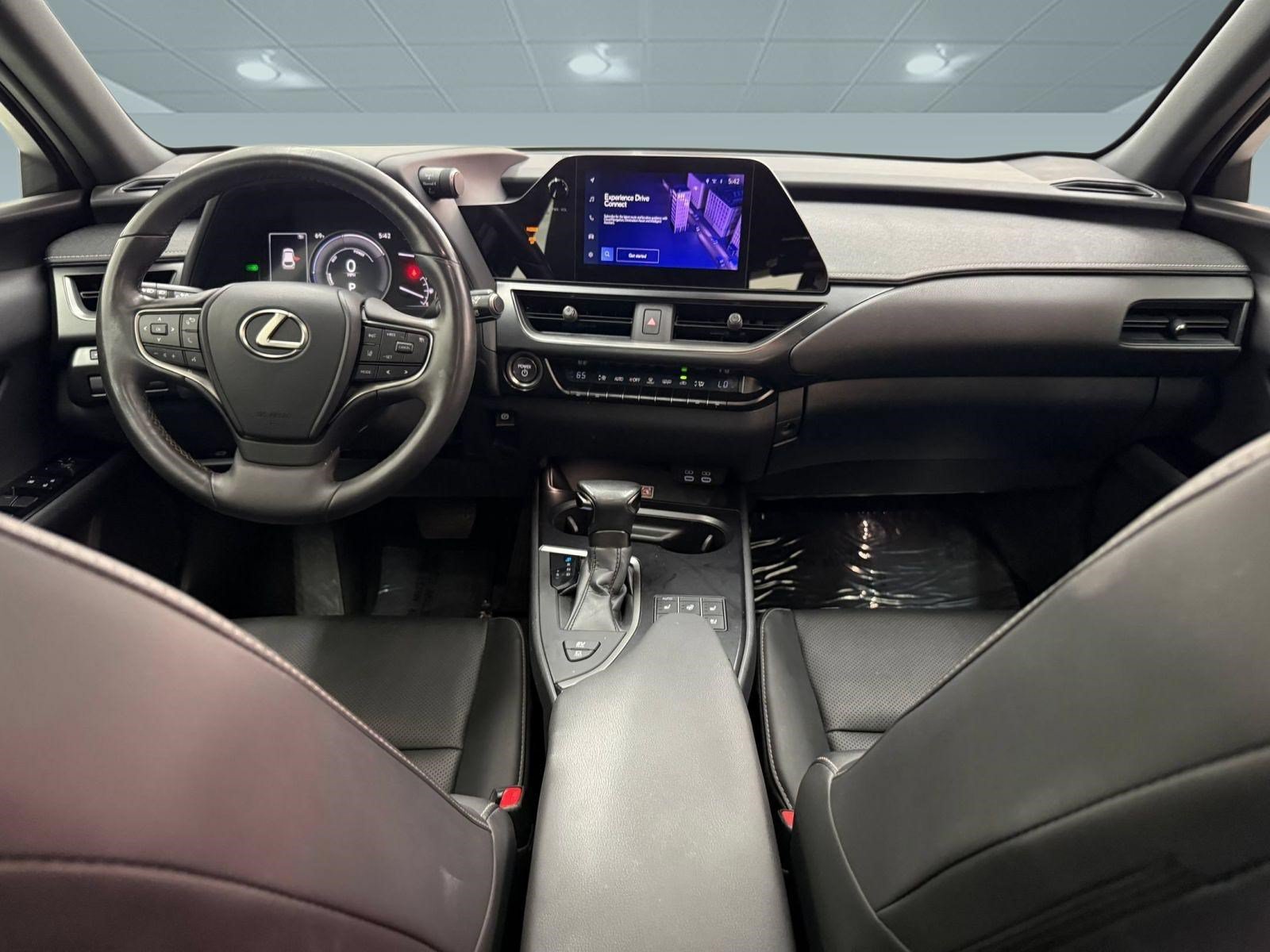 Used 2024 Lexus UX 250h F Sport FWD image 12