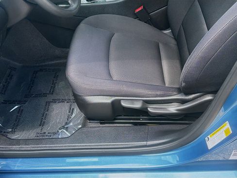 Used 2025 Chevrolet Malibu LS FWD image 18