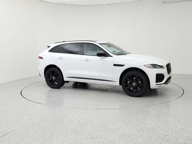Used 2026 Jaguar F-PACE R-Dynamic S AWD/4WD image 3