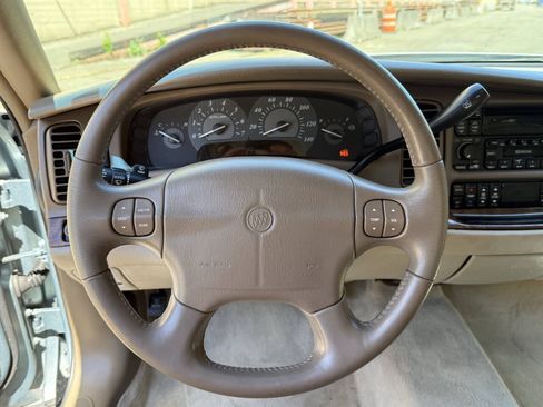 Used 2004 Buick Park Avenue w/ Prestige Feature Package FWD image 32