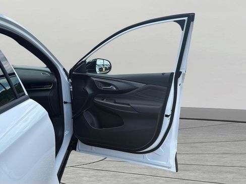 New 2026 Buick Envista Sport Touring w/ Convenience I Package FWD image 22