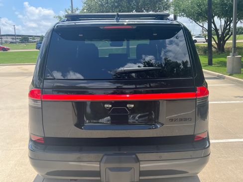 Used 2025 Lexus GX 550 w/ Accessory Package (31) AWD/4WD image 9