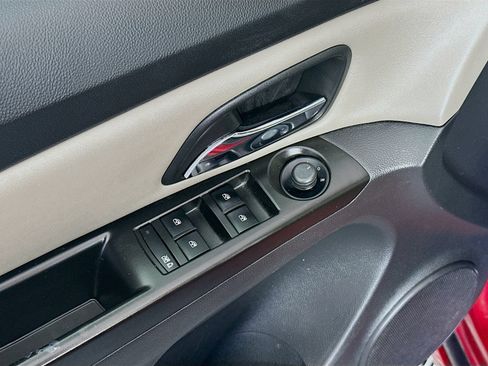Used 2013 Chevrolet Cruze LT w/ Enhanced Safety Package FWD image 18