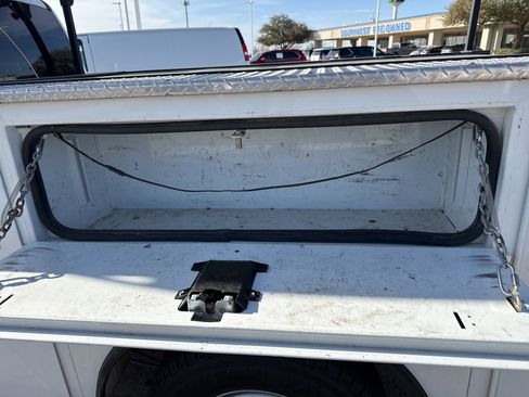 Used 2020 Ford F350 XL w/ Power Equipment Group image 12