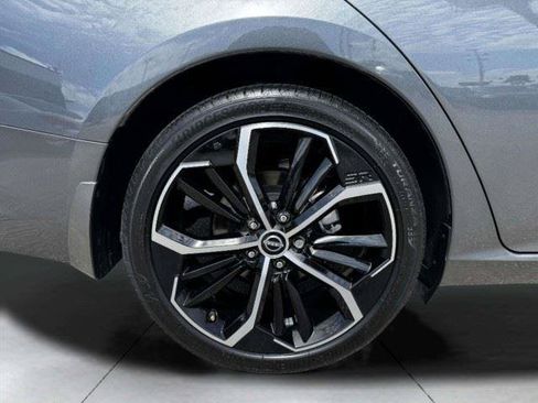 Used 2023 Nissan Altima 2.5 SR FWD image 50