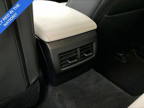 Used 2022 Lexus IS 350 F Sport image 31