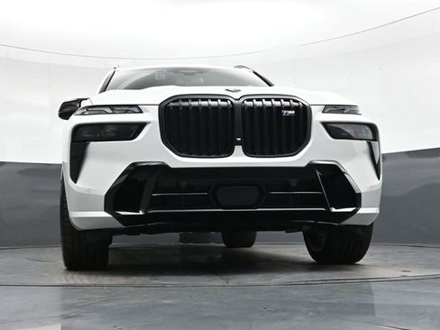 New 2026 BMW X7 M60i image 38