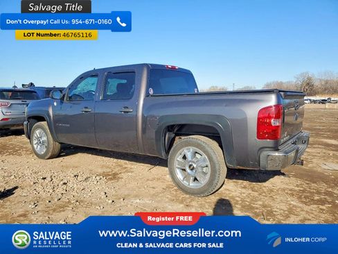 Used 2011 Chevrolet Silverado 1500 LT w/ All-Star Edition image 2