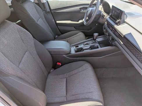 Used 2025 Honda Accord LX image 19
