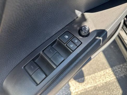 Used 2024 Toyota Camry SE FWD image 13