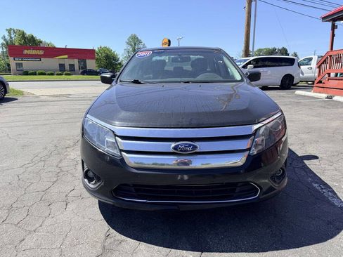 Used 2011 Ford Fusion SE w/ 202A Rapid Spec Order Code FWD image 2