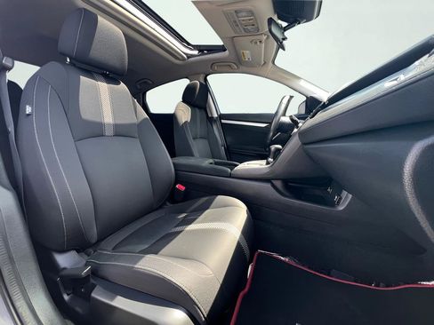 Used 2019 Honda Civic EX image 28