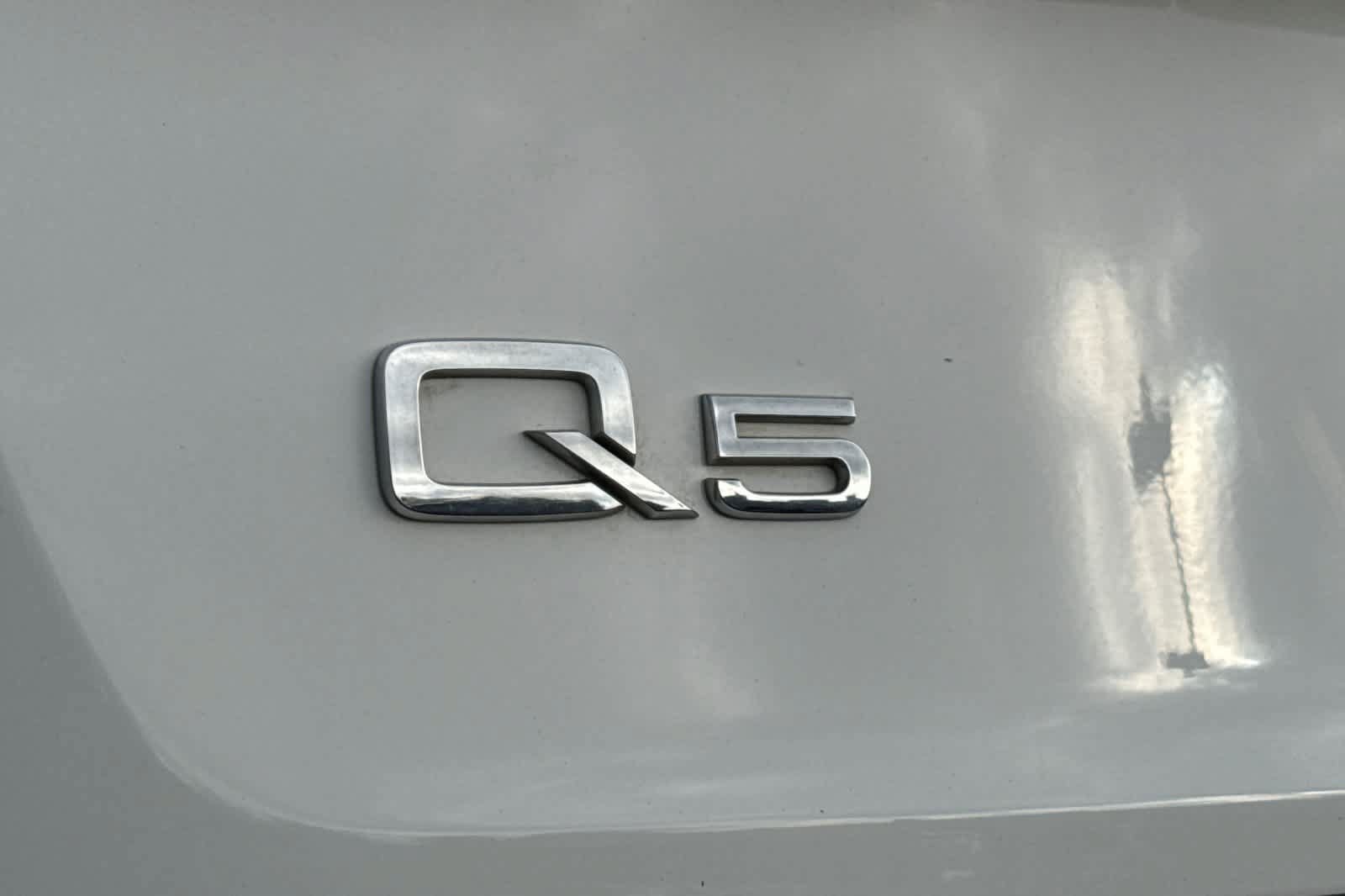 Used 2018 Audi Q5 2.0T Premium AWD/4WD image 28