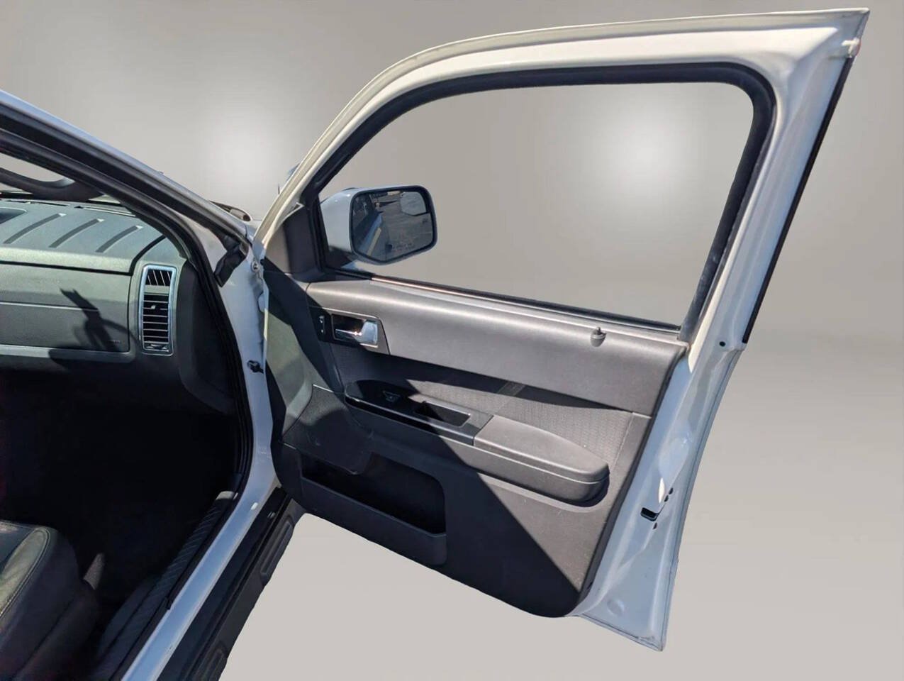 Used 2012 Ford Escape Limited FWD image 37