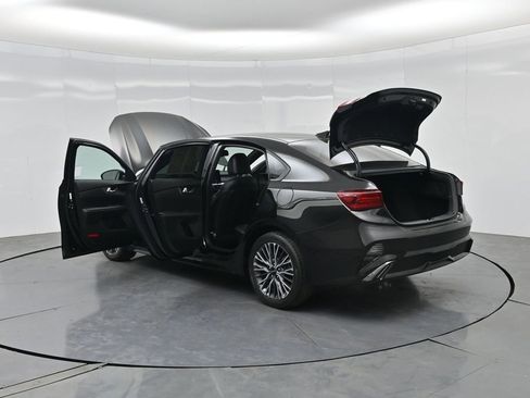 Used 2023 Kia Forte GT-Line w/ GT-Line Technology Package FWD image 32