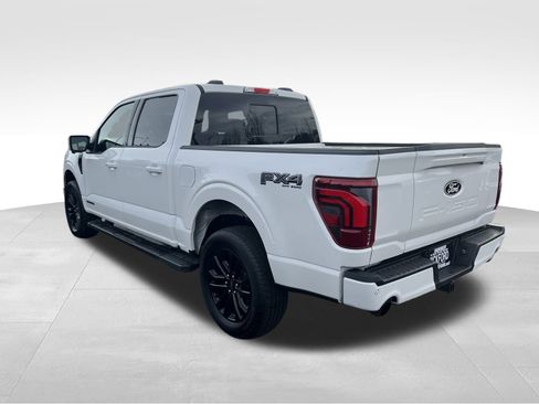 Used 2025 Ford F150 Lariat w/ Equipment Group 502A High image 9