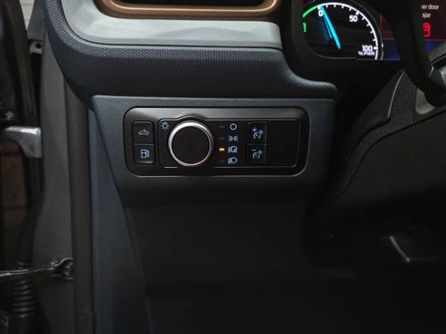 Used 2024 Ford Maverick Lariat FWD image 32