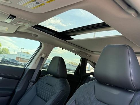 New 2026 Nissan Murano Platinum w/ Cargo Package AWD/4WD image 15