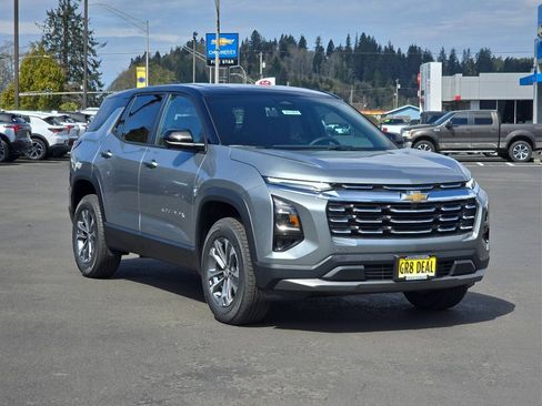 New 2026 Chevrolet Equinox LT w/ Safety and Technology Package AWD/4WD image 2