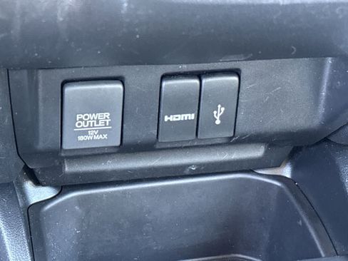 Used 2017 Honda Fit EX-L image 27