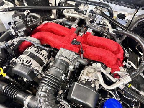 Used 2017 Toyota 86 RWD image 33
