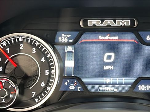 Used 2025 RAM 1500 Big Horn AWD/4WD image 17