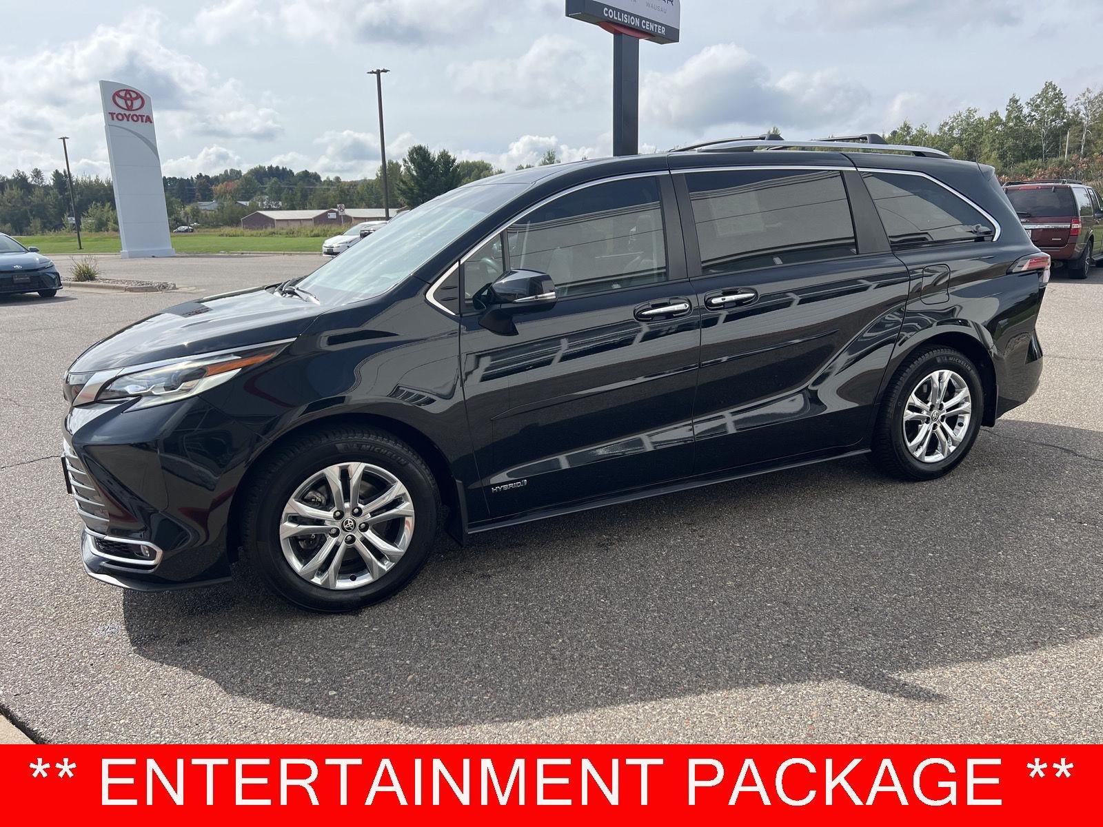 Used 2021 Toyota Sienna Platinum w/ Protection Package (TMS) AWD/4WD image 4