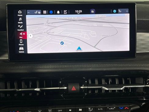 Used 2024 Alfa Romeo Tonale Veloce image 17