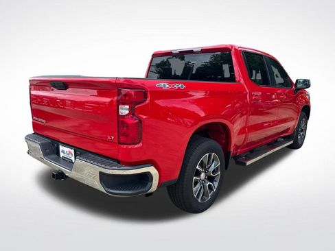 Used 2023 Chevrolet Silverado 1500 LT AWD/4WD image 15
