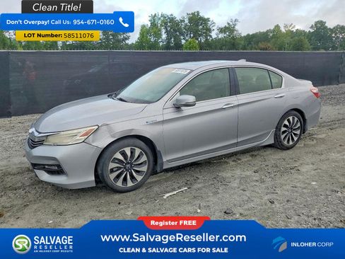 Used 2017 Honda Accord Touring image 1