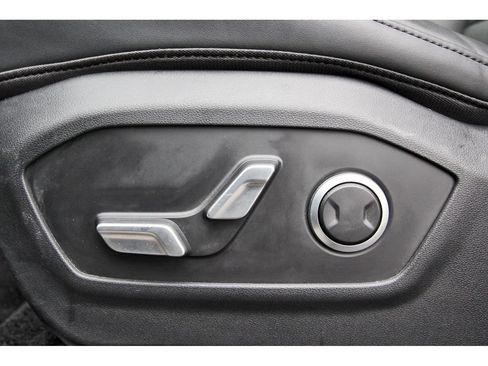 Used 2026 Hyundai Santa Fe SEL FWD image 32