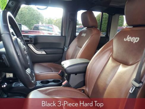 Used 2017 Jeep Wrangler Unlimited Sahara w/ Dual Top Group image 13