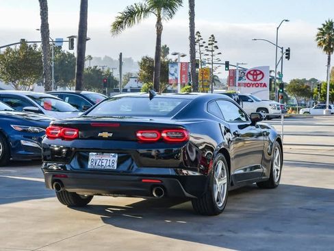 Used 2021 Chevrolet Camaro LT image 7