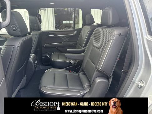Used 2026 GMC Acadia Denali w/ Super Cruise Package AWD/4WD image 17
