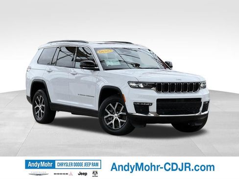 New 2025 Jeep Grand Cherokee L Limited w/ Luxury Tech Group II AWD/4WD image 1